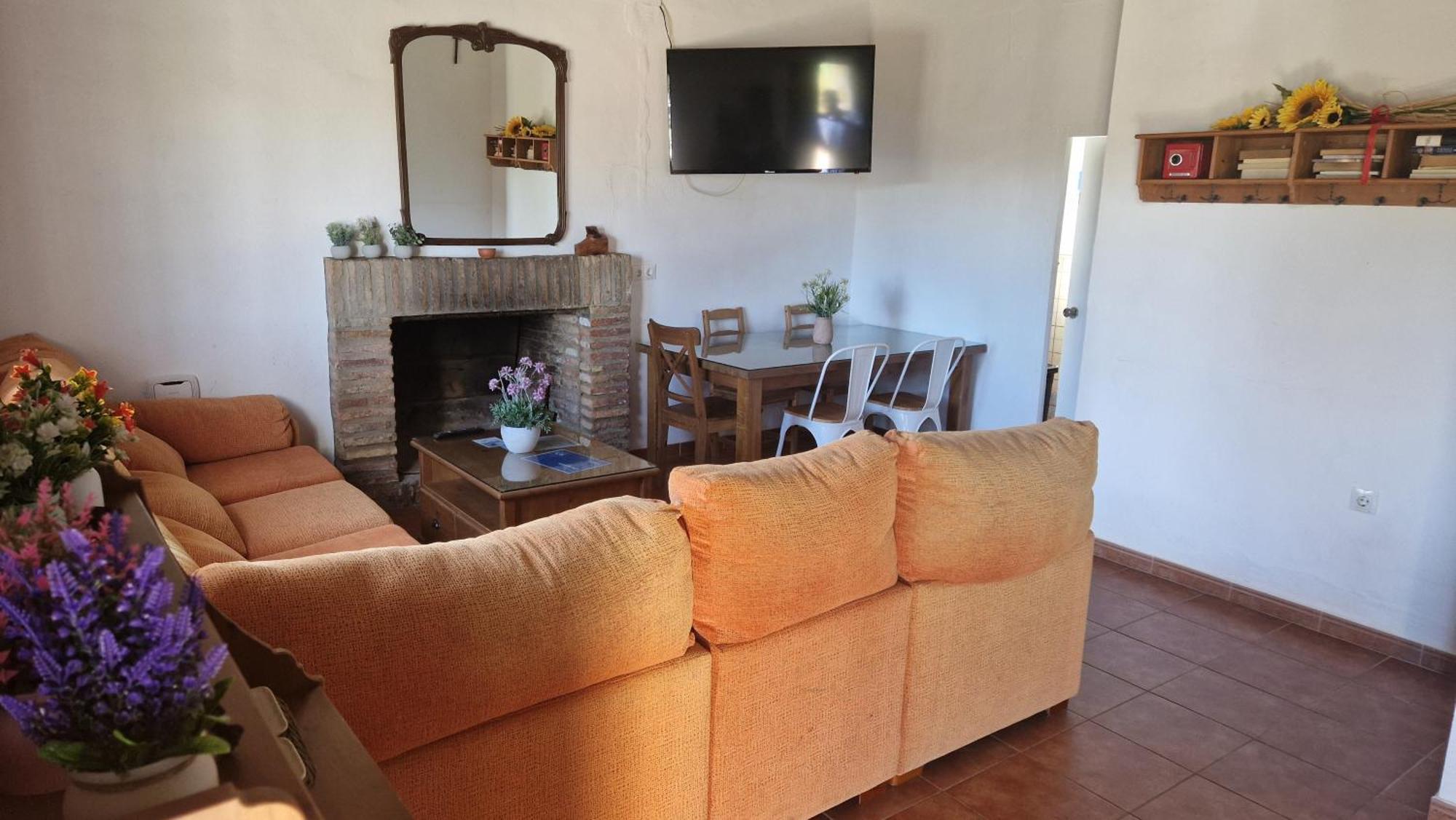 Villa Antonia Gibraleon Luaran gambar